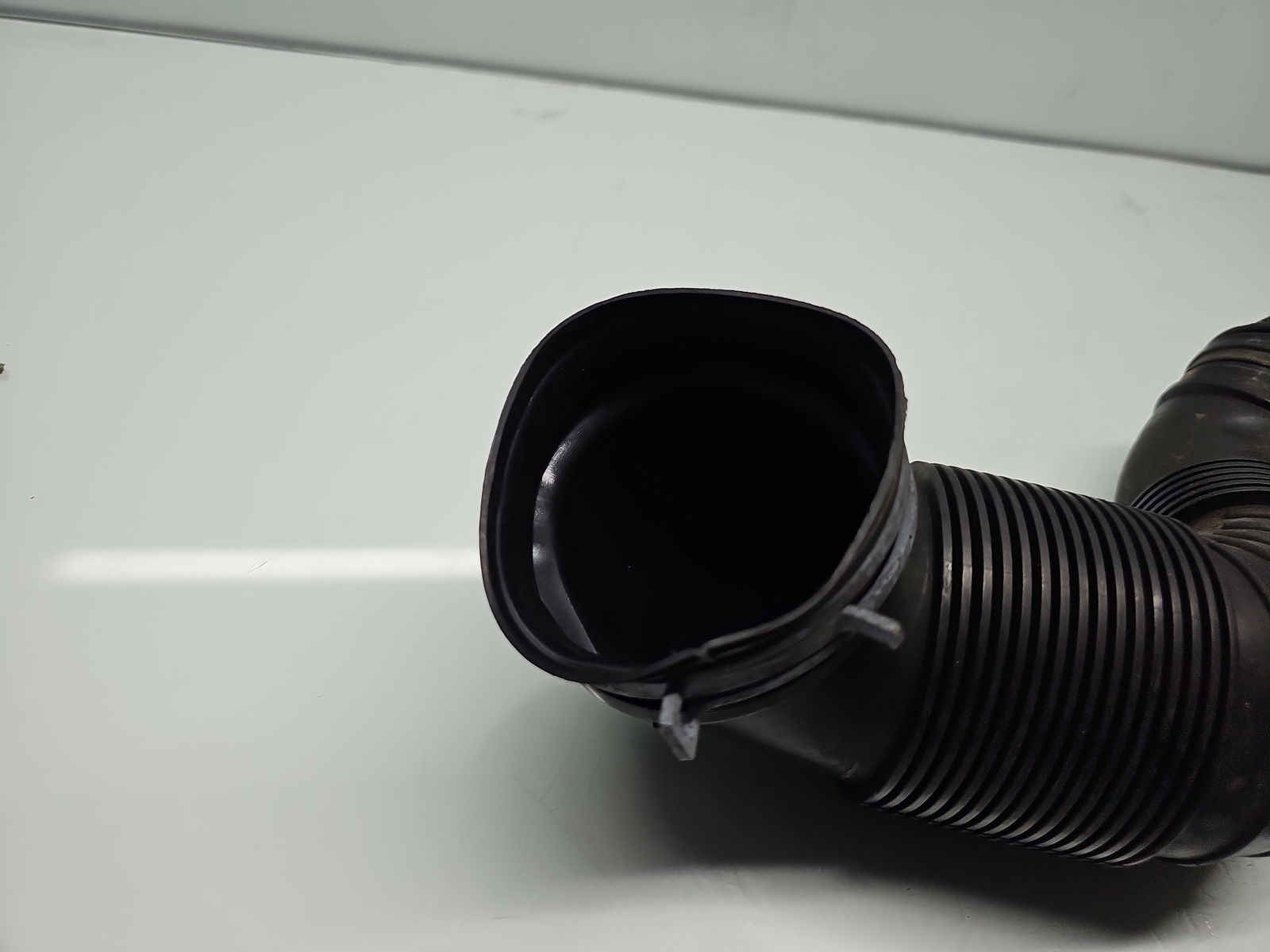 Tub admisie aer Skoda Octavia 2 (1Z3) [Fabr 2004-2013] 3C0129654P 2.0 TDI CFFB 103KW / 140CP - imagine 3