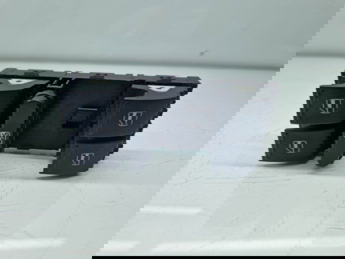  Butoane comanda geamuri sofer Volkswagen Passat B7 (362) [Fabr 2010-2014] 1K4959857B