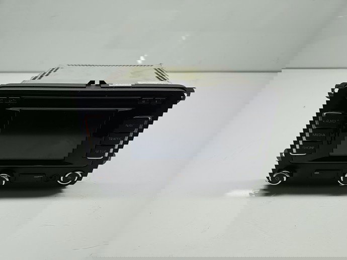 Radio CD cu navigatie Volkswagen Passat CC (358) [Fabr 2012-2016] 3C8035279B