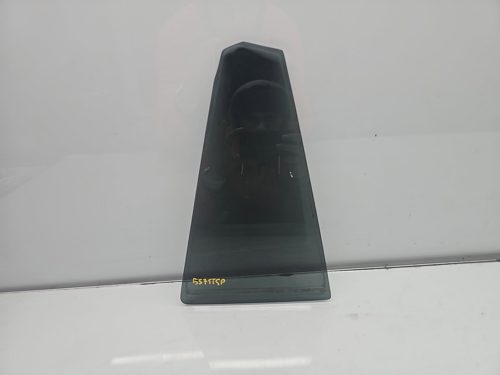 Geam fix usa stanga spate Toyota Rav 4 IV (ZSA4, ALA4) [Fabr 2013-2018] SUV OEM - imagine 1