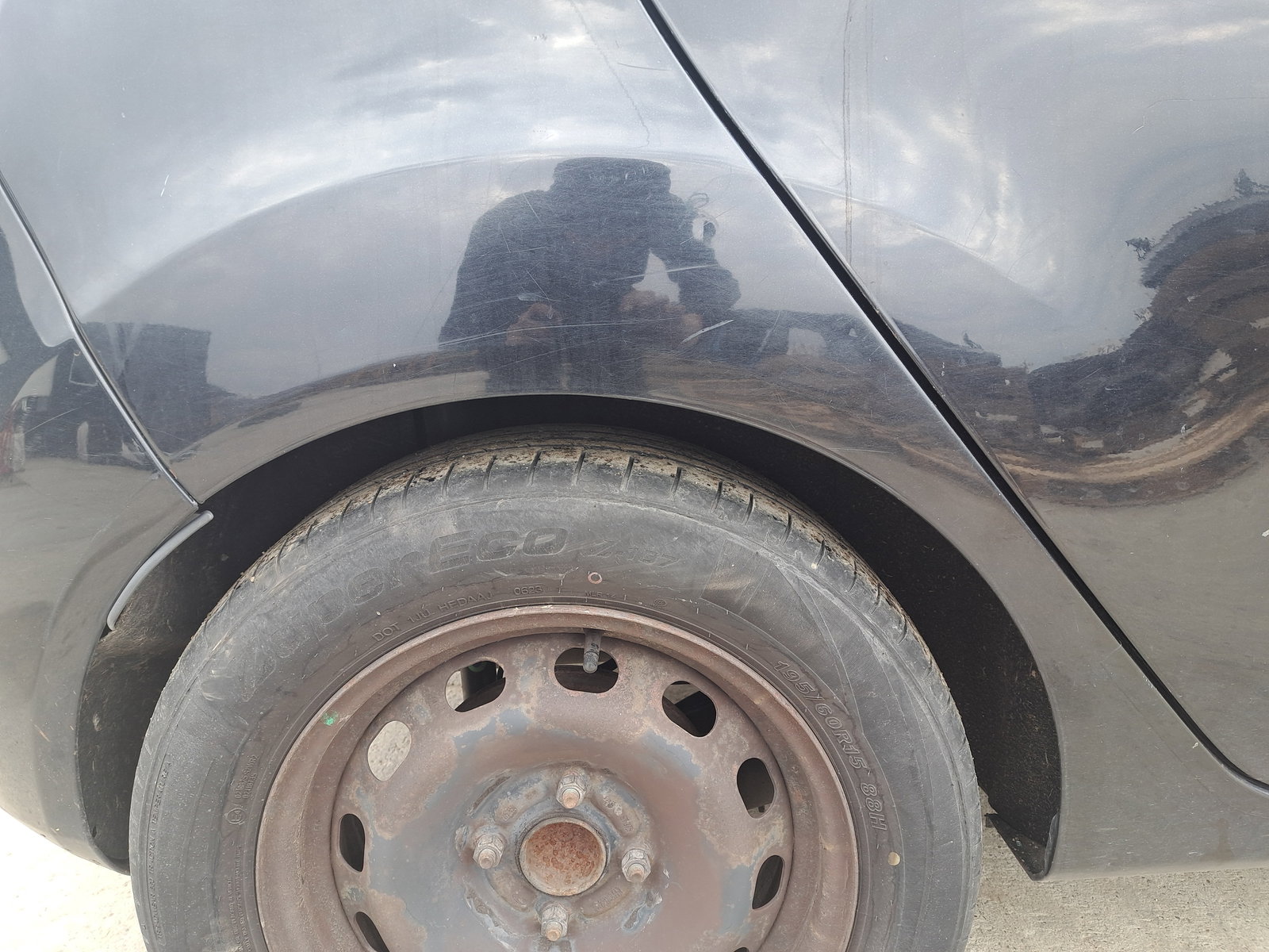 Aripa dreapta spate Ford Fiesta 6 [Fabr 2008-2019] Panther Black Metal - imagine 2