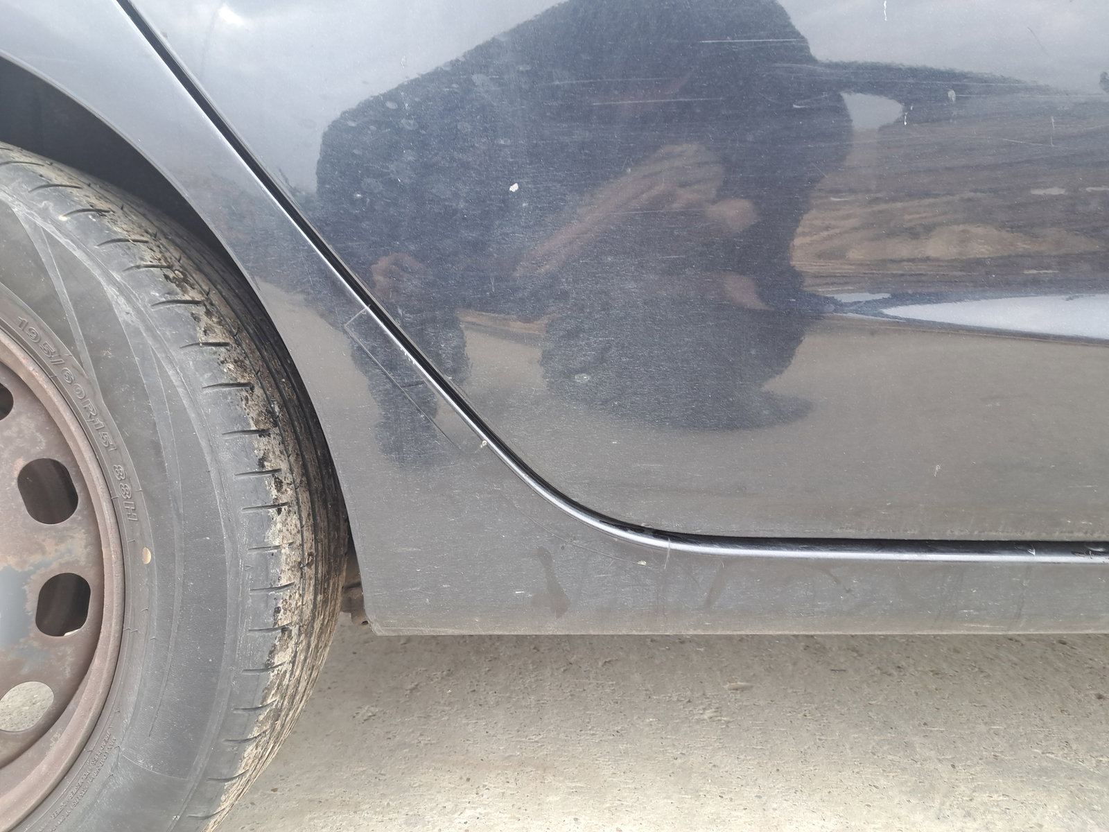 Aripa dreapta spate Ford Fiesta 6 [Fabr 2008-2019] Panther Black Metal - imagine 3