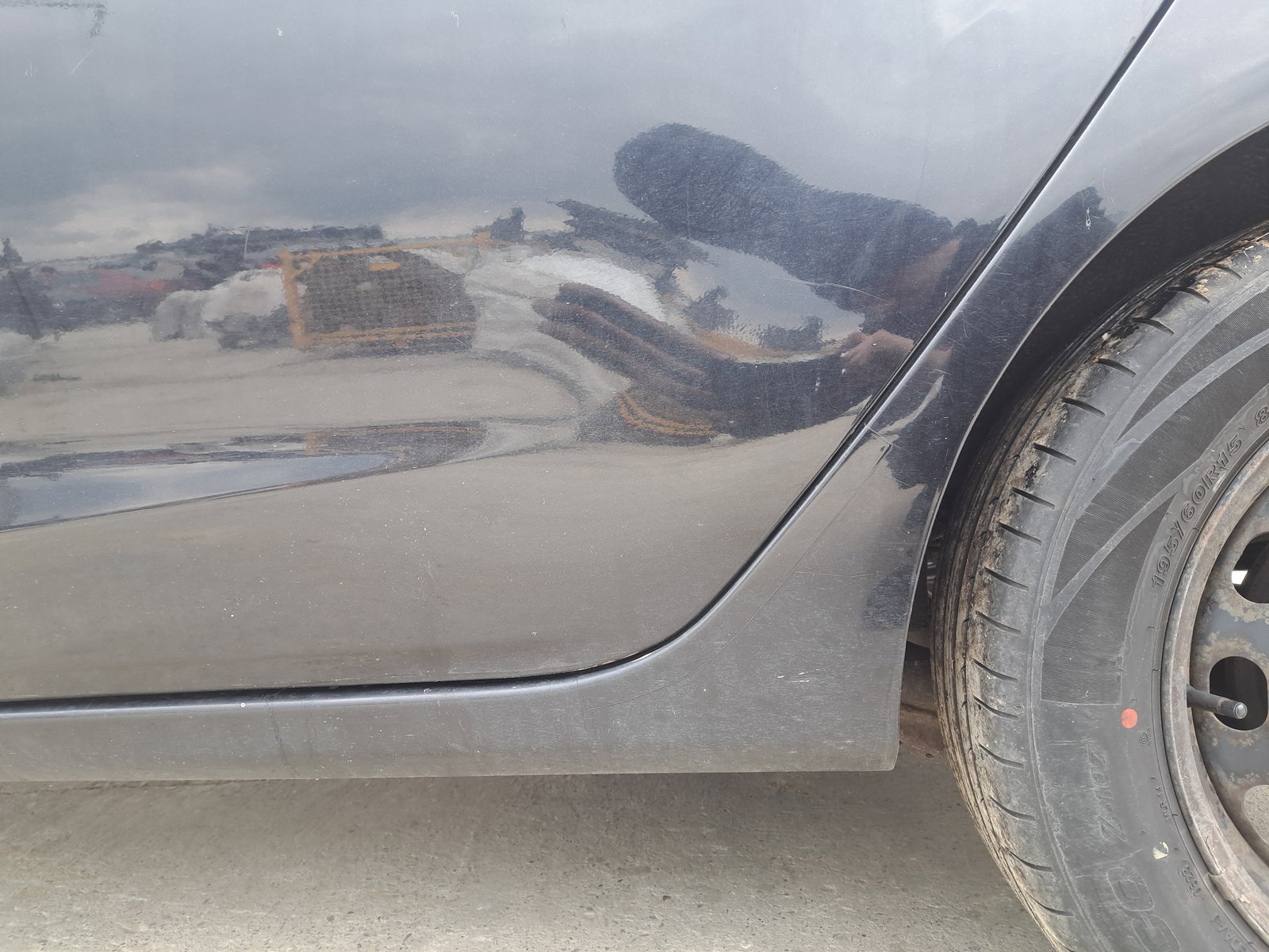 Aripa stanga spate Ford Fiesta 6 [Fabr 2008-2019] Panther Black Metal - imagine 3