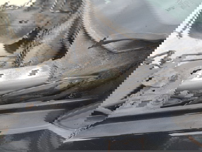 Balama capota stanga Ford Fiesta 6 [Fabr 2008-2019] OEM