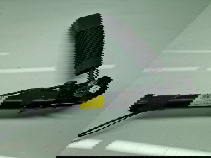 Capsa centura dreapta fata Jaguar XF (X250) [Fabr 2008-2015] Facelift AW83-F61202