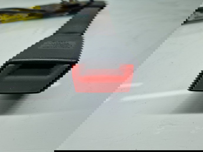 Capsa centura dreapta fata Jaguar XF (X250) [Fabr 2008-2015] Facelift AW83-F61202