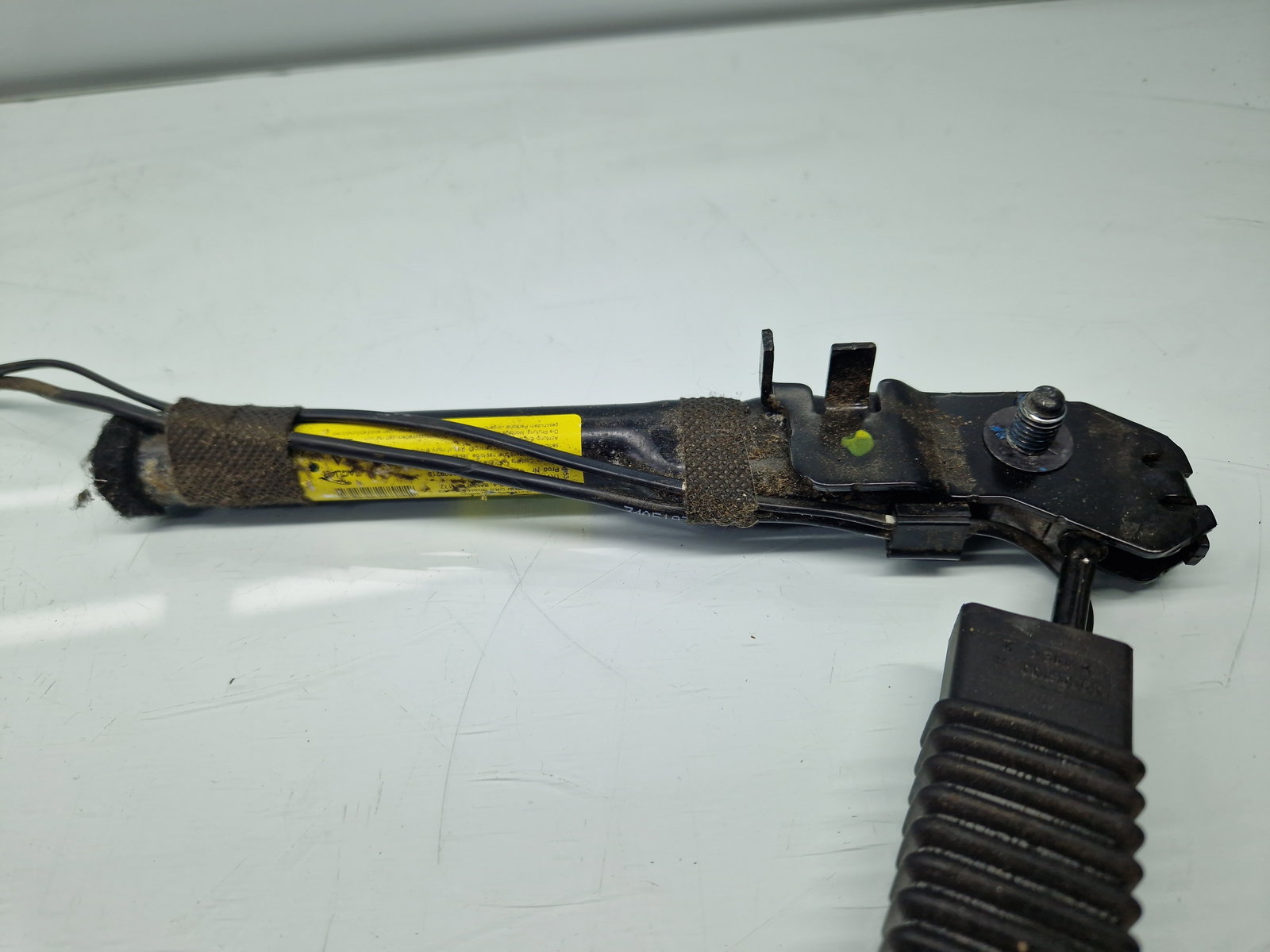 Capsa centura dreapta fata Jaguar XF (X250) [Fabr 2008-2015] Facelift AW83-F61202 - imagine 5