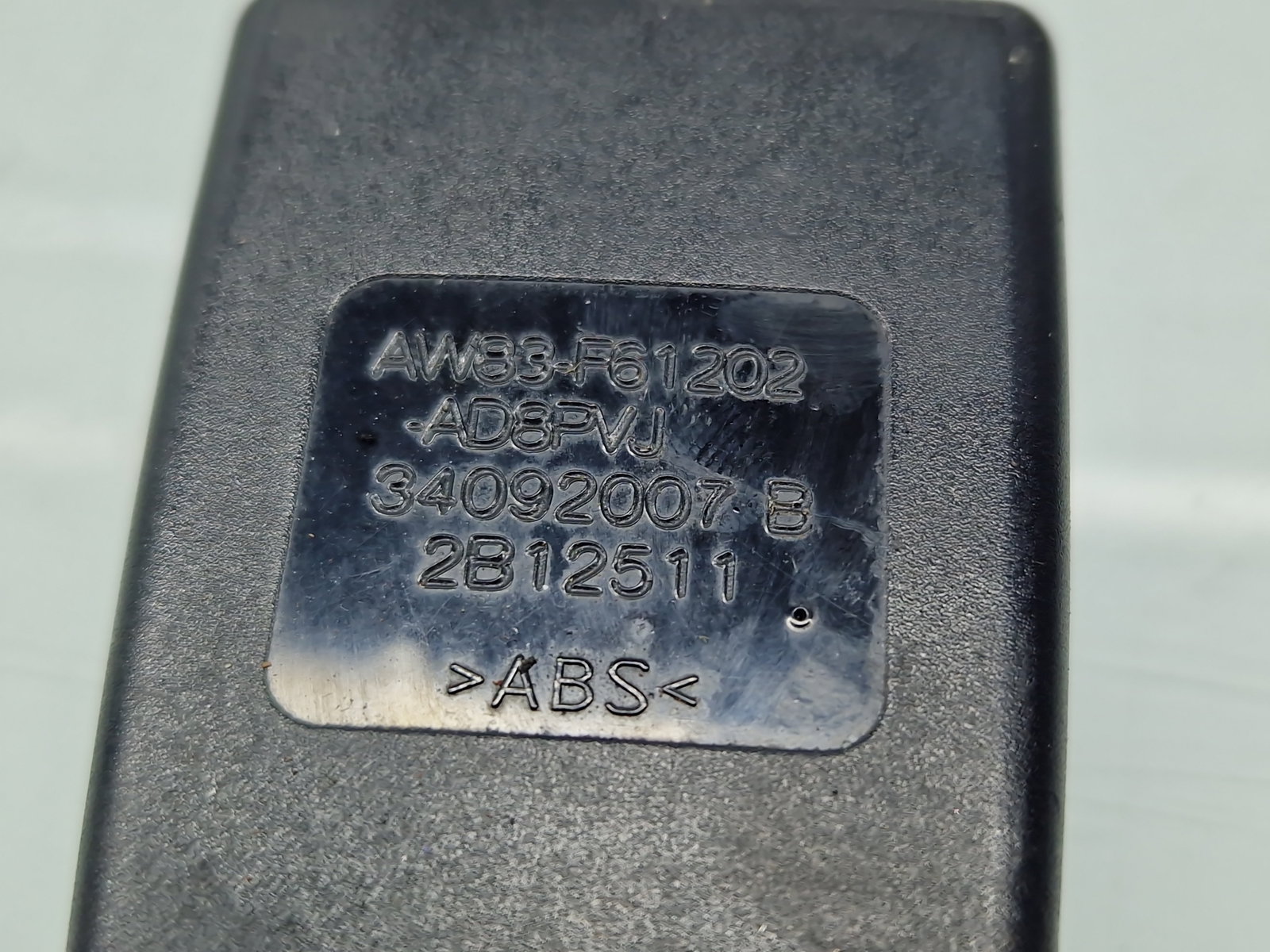 Capsa centura dreapta fata Jaguar XF (X250) [Fabr 2008-2015] Facelift AW83-F61202 - imagine 6