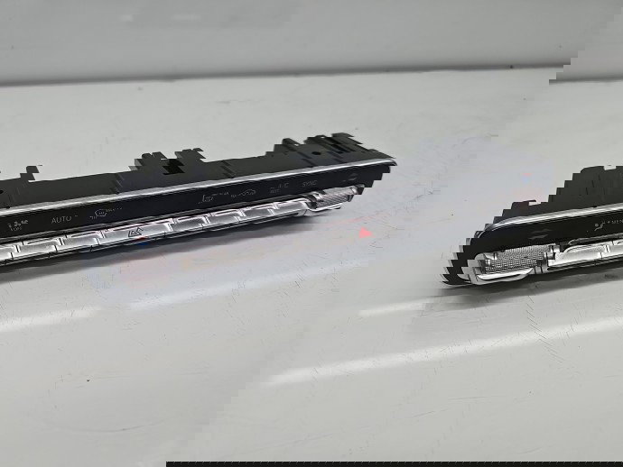 Panou comanda clima Mercedes Clasa A (W177) [Fabr 2019-2024] A2479056703