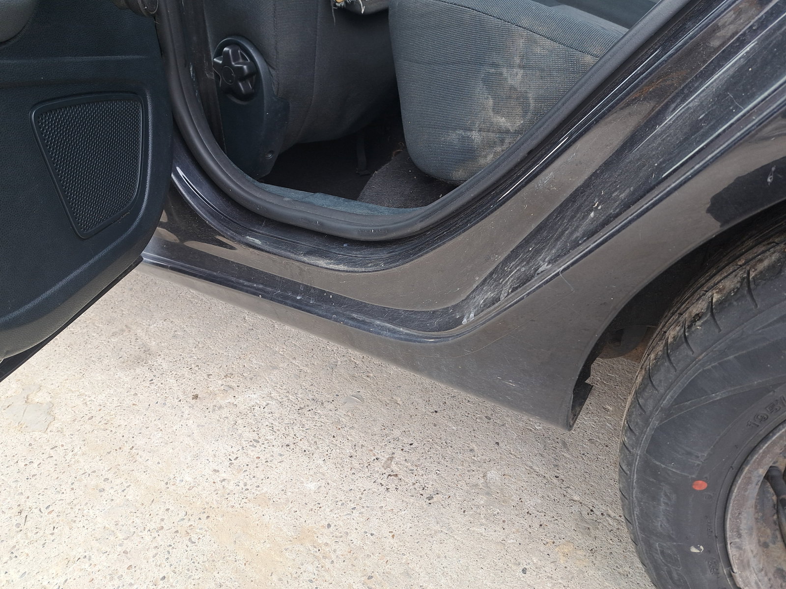 Prag lateral stanga Ford Fiesta 6 [Fabr 2008-2019] O - imagine 3