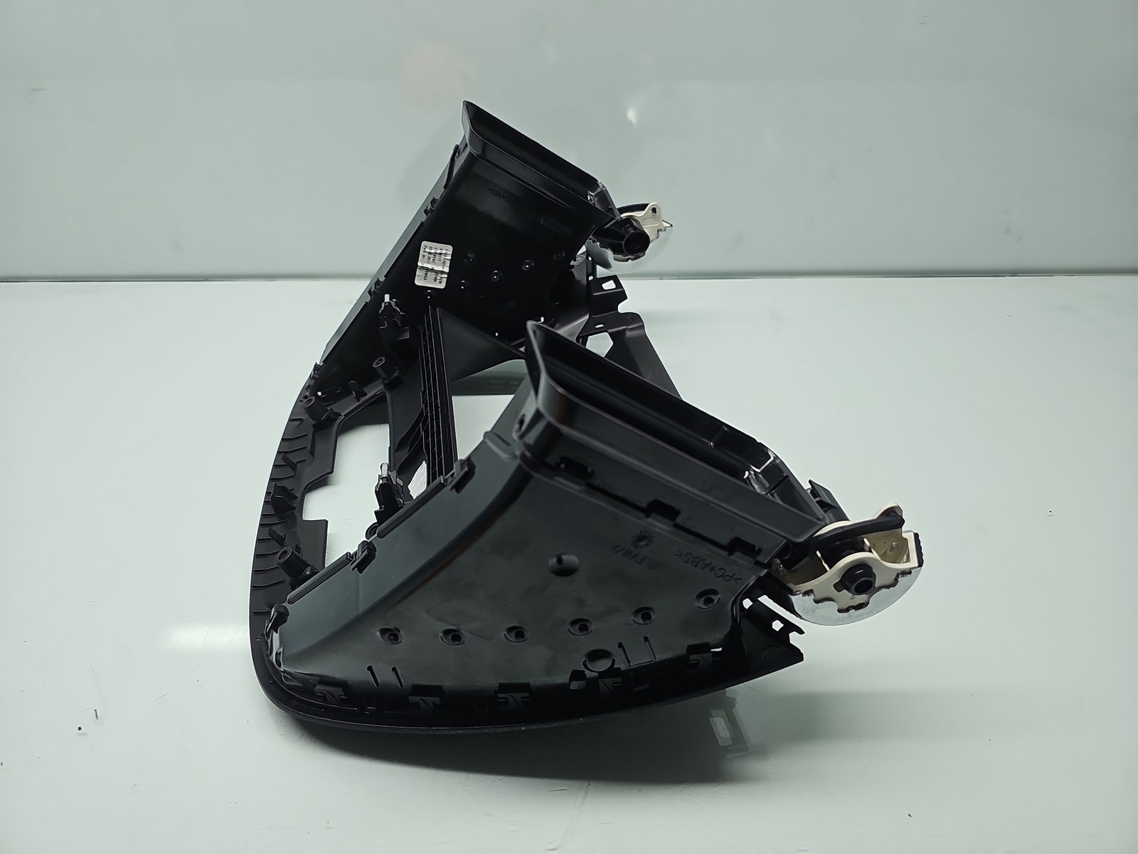 Grila aerisire centrala Ford Kuga II [Fabr 2012-prezent] GV41-18835-BEW - imagine 5