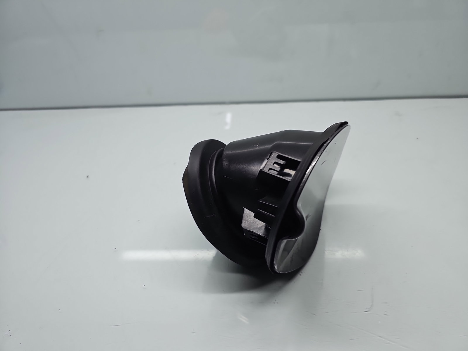 Capac rezervor Ford Kuga II [Fabr 2012-prezent] SUV Facelift CV44-S27936-AD - imagine 2