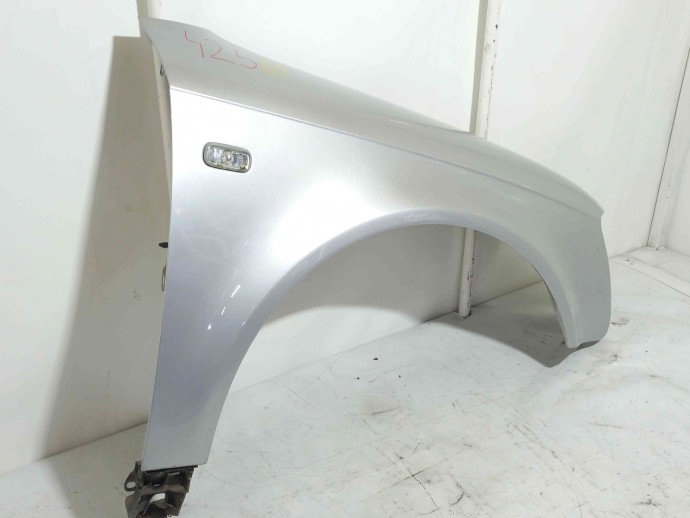 Aripa dreapta fata LY7W Audi A4 (8EC, B7) [Fabr 2004-2008] 2.0 BLB