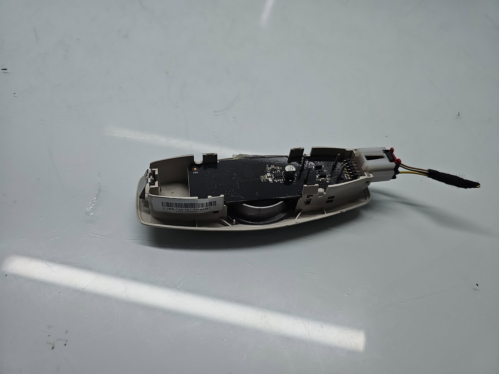 Plafoniera spate Ford Kuga II [Fabr 2012-prezent] SUV Facelift CJ5A-13K767-FH - imagine 3