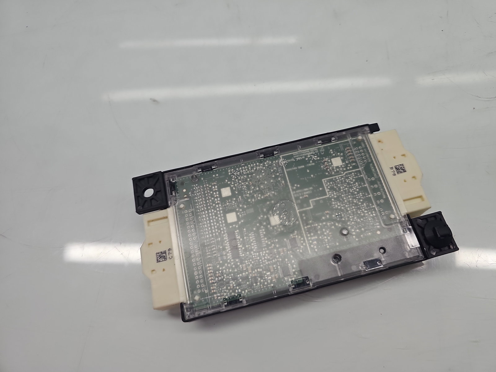 Modul confort Mercedes Clasa A (W177) [Fabr 2019-2024] A1679004416 - imagine 4