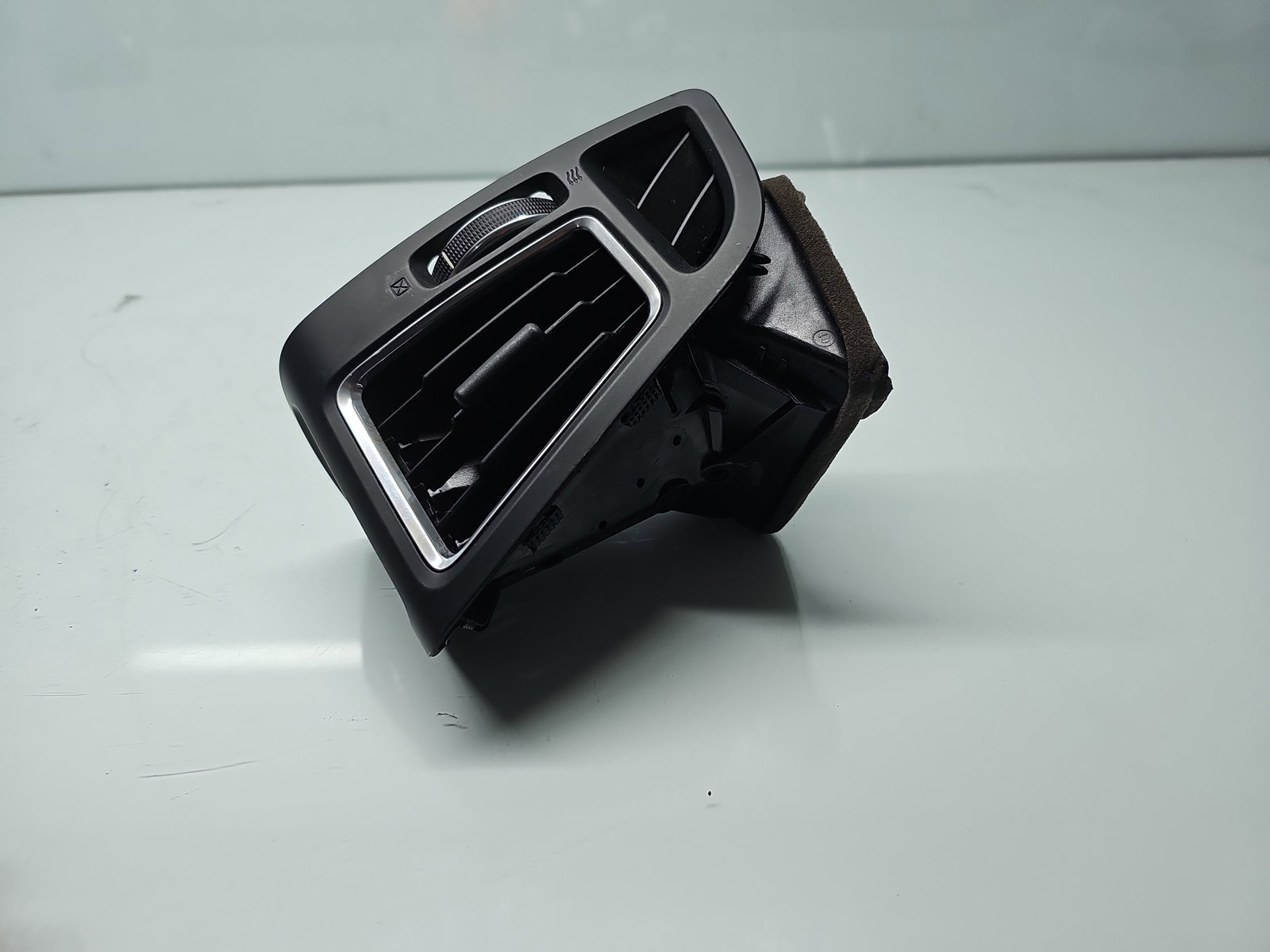 Grila aerisire stanga Ford Kuga II [Fabr 2012-prezent] F1CB-RO18B09-ABW - imagine 3