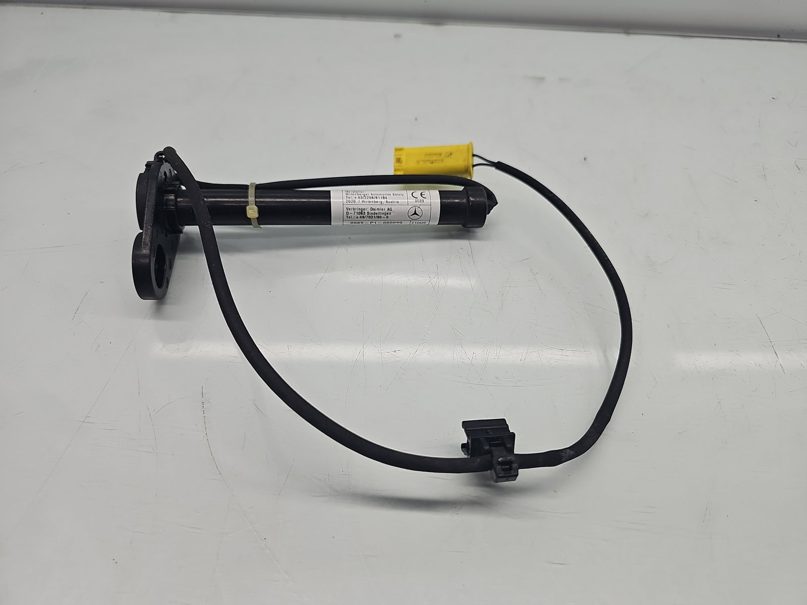 Senzor impact Mercedes Clasa A (W177) [Fabr 2019-2024] A1779062301 - imagine 1