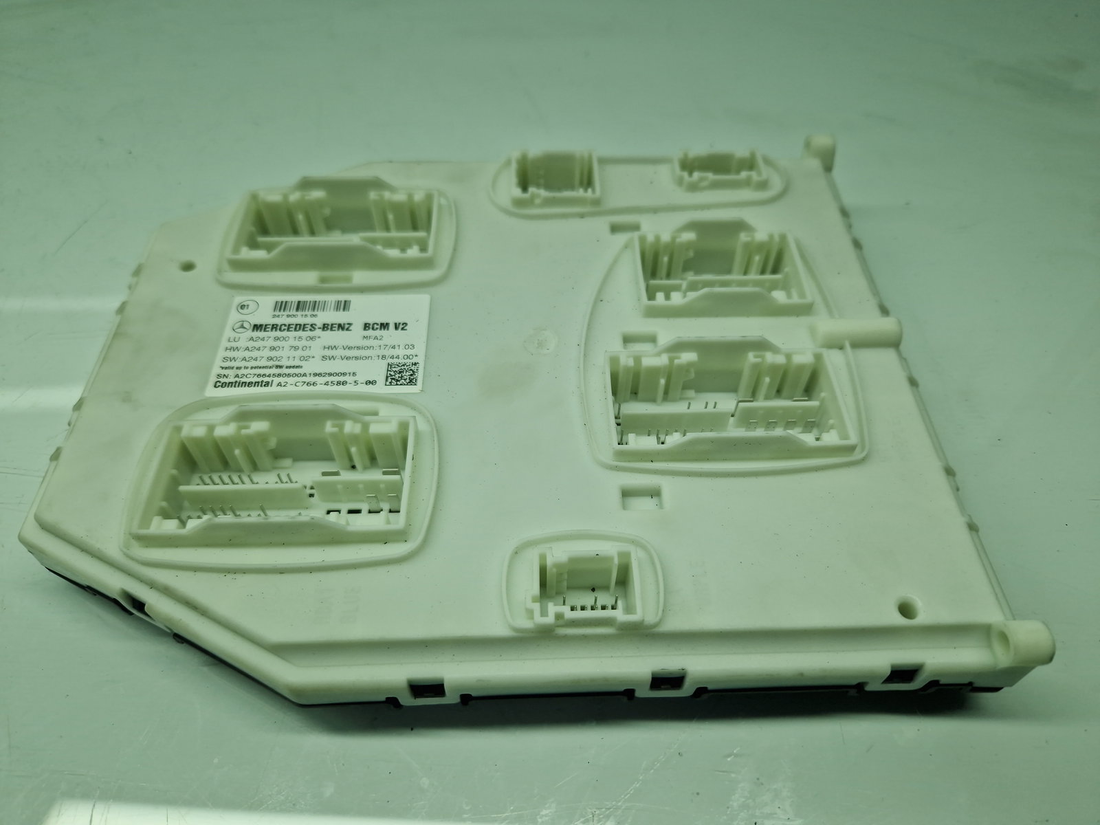 Modul confort Mercedes Clasa A (W177) [Fabr 2019-2024] A2479001506 - imagine 1