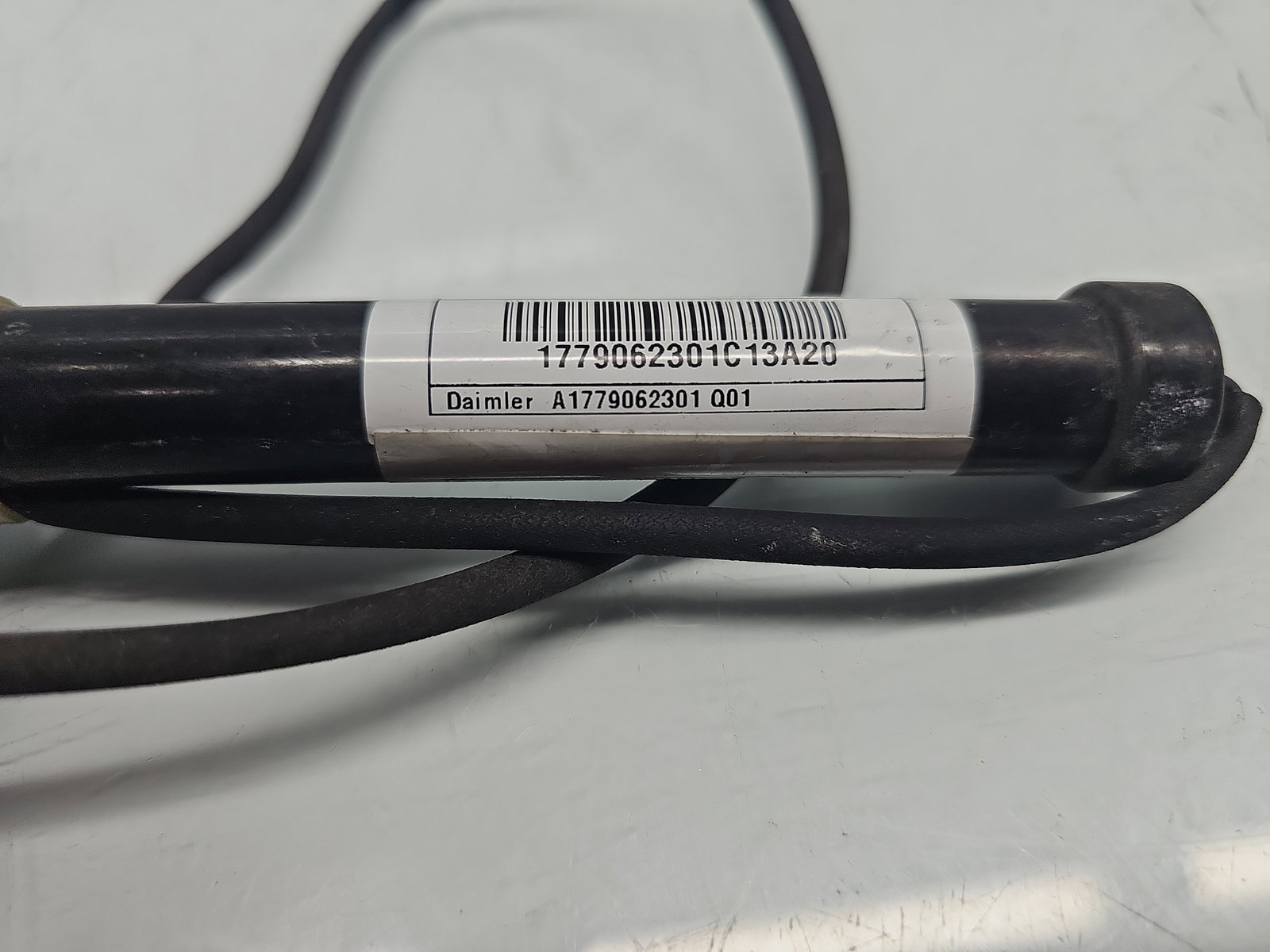 Senzor impact Mercedes Clasa A (W177) [Fabr 2019-2024] A1779062301 - imagine 4