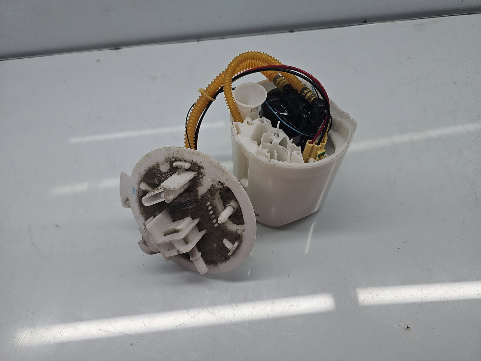 Pompa combustibil Mercedes Clasa A (W177) [Fabr 2019-2024] A2474703200 1.4 Benz 282914 120KW / 163CP - imagine 1