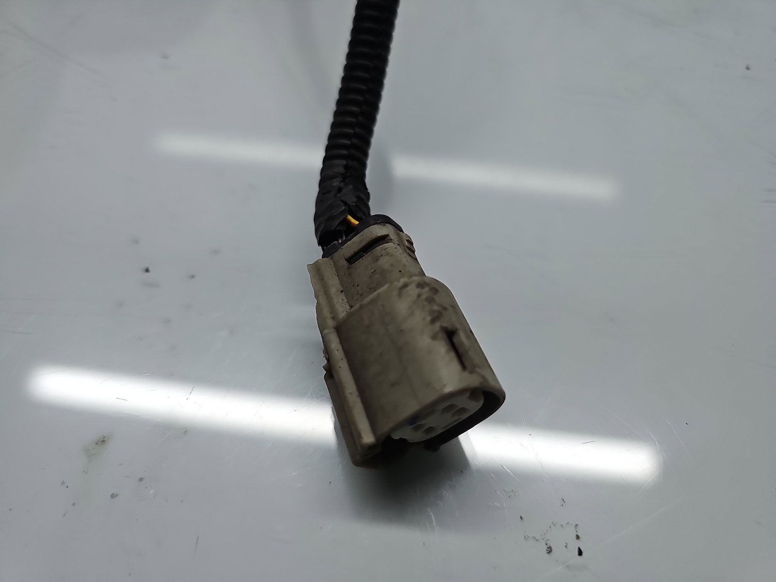 Senzor radar distronic Ford Kuga II [Fabr 2012-prezent] GV6T-14D453-AC - imagine 4