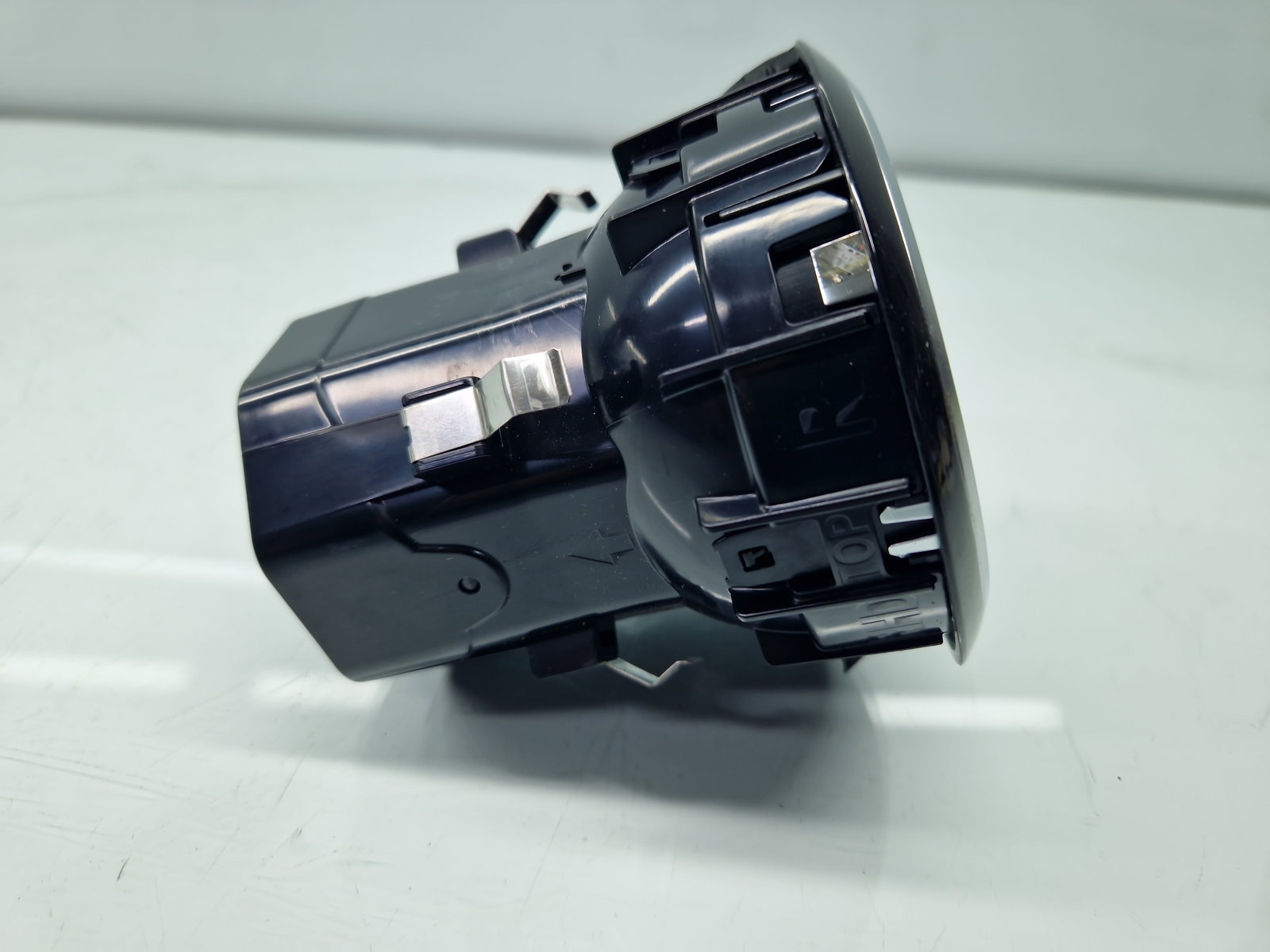 Grila aerisire dreapta Mercedes Clasa A (W177) [Fabr 2019-2024] A17783083007 - imagine 3