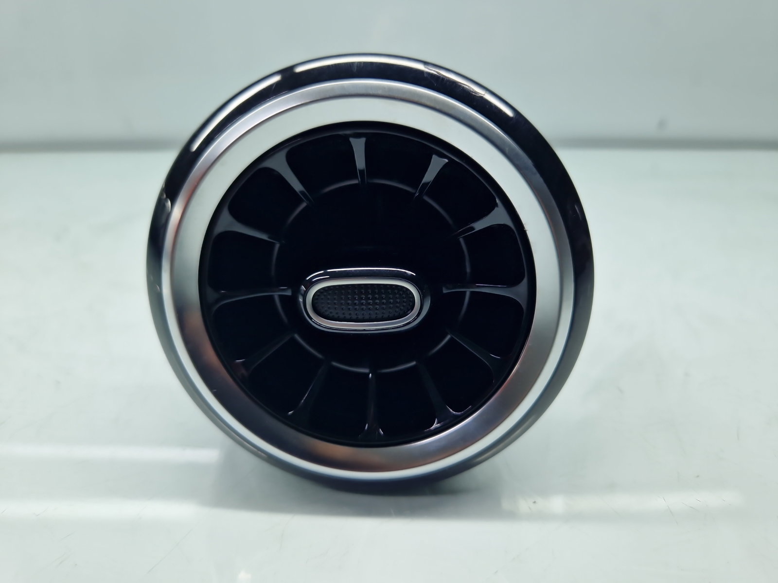 Grila aerisire stanga Mercedes Clasa A (W177) [Fabr 2019-2024] A17783077007