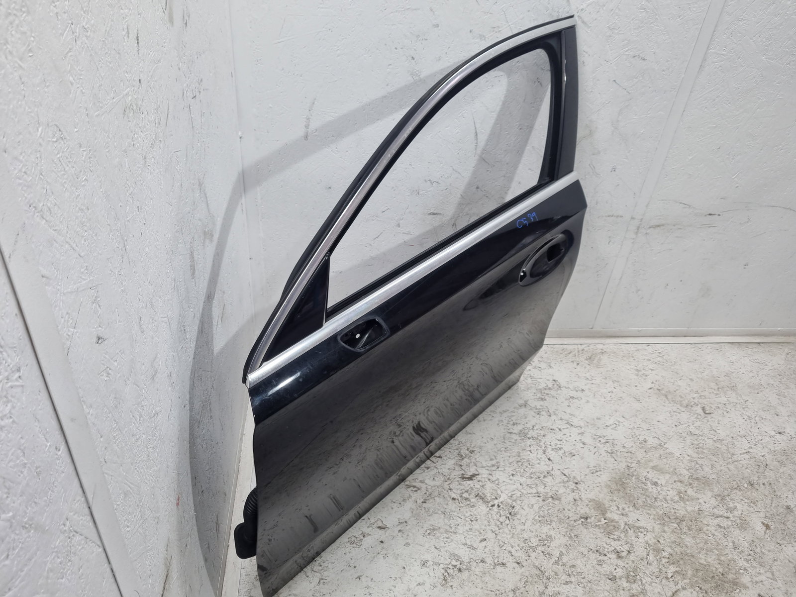 Usa stanga fata Mercedes Clasa A (W177) [Fabr 2019-2024] Berlina AMG 191U Negru Cosmos - imagine 5