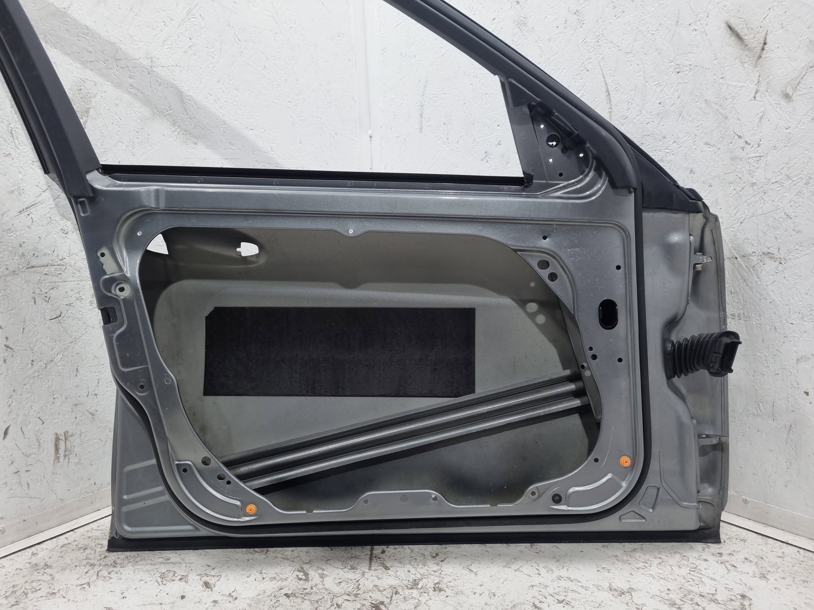 Usa stanga fata Mercedes Clasa C (W204) [Fabr 2007-2014] 792U Palladium Silvr - imagine 2