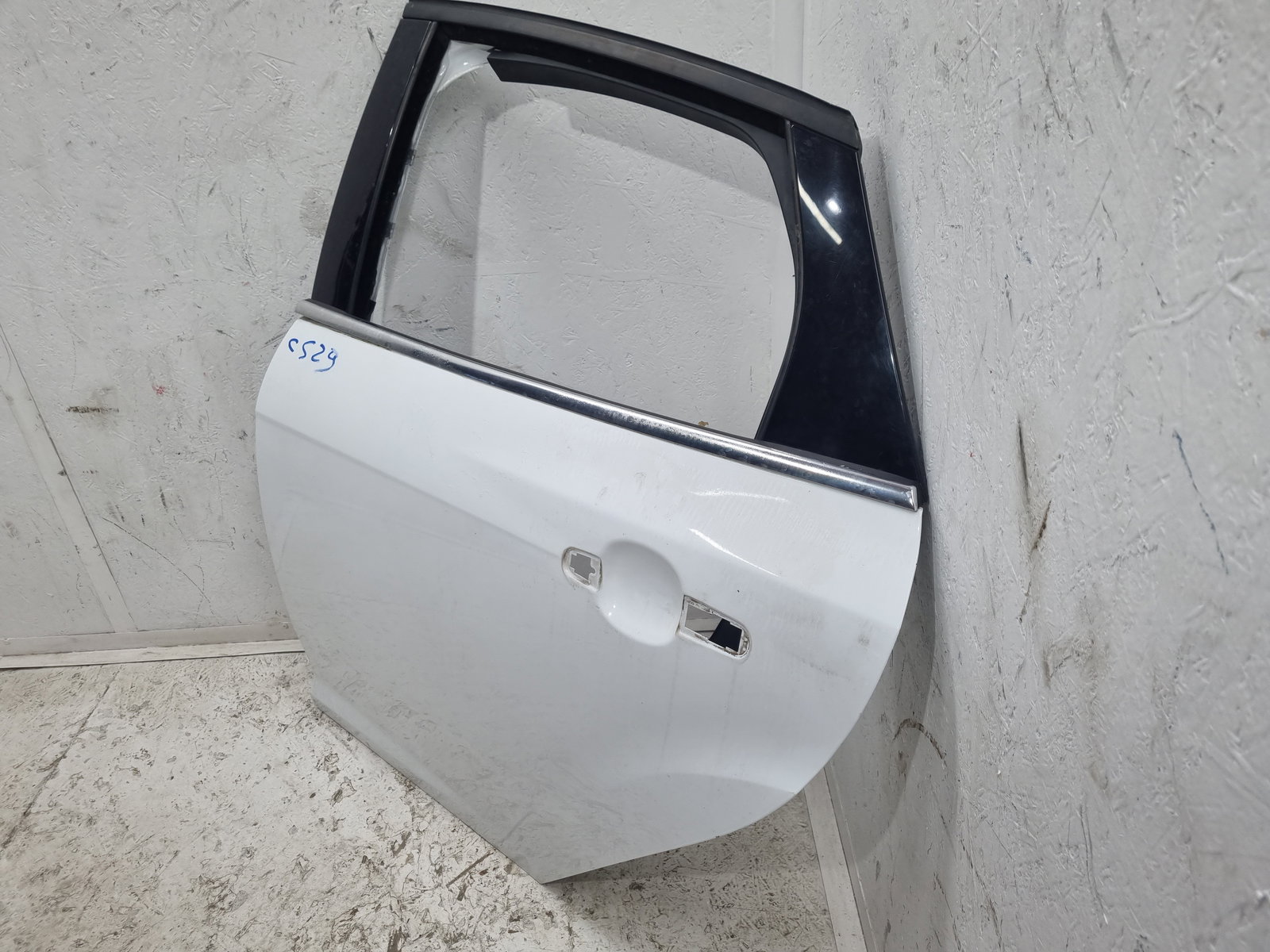 Usa stanga spate Ford Focus 3 [Fabr 2010-2018] Frozen White - imagine 4