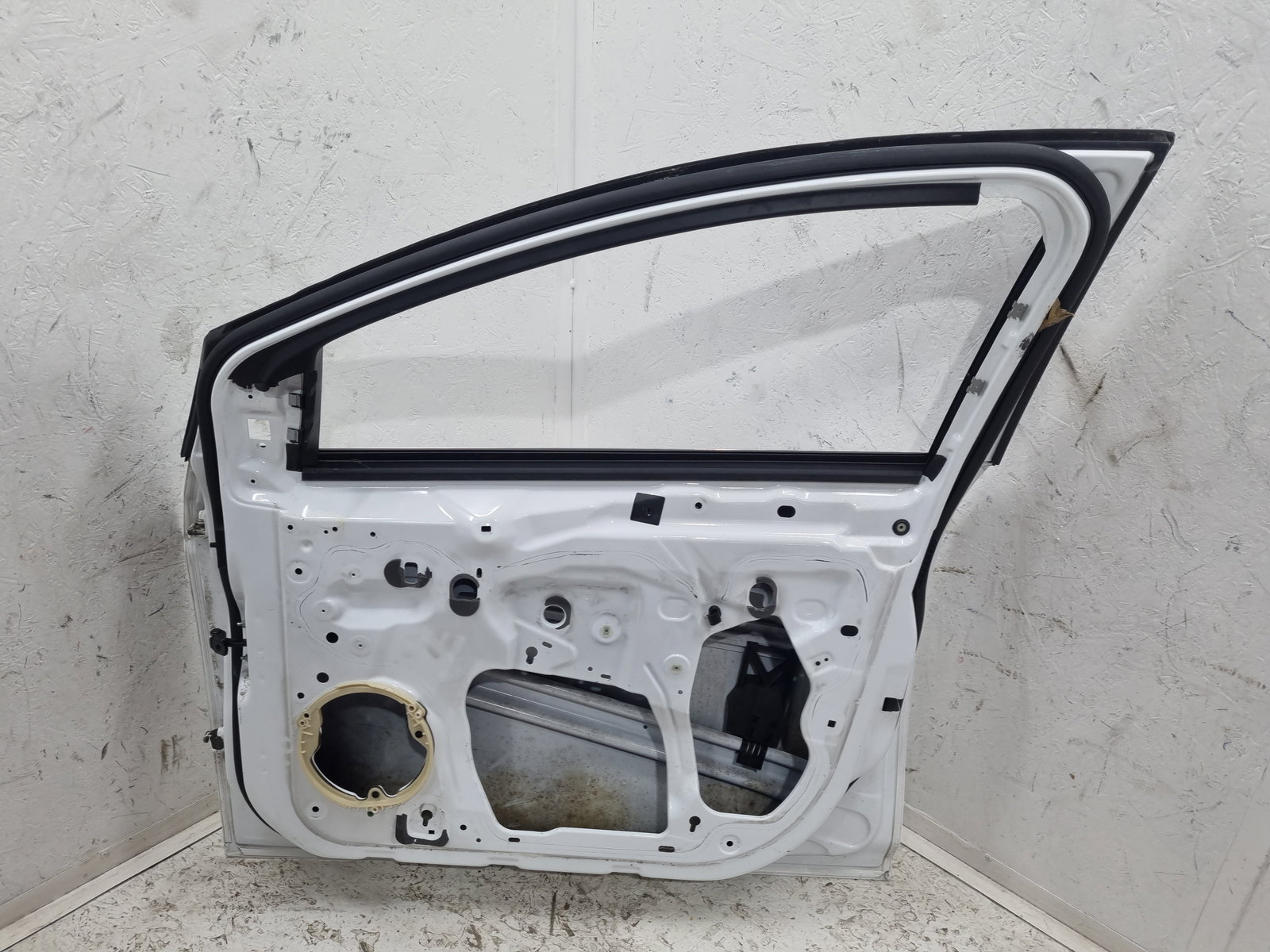 Usa dreapta fata Ford Focus 3 [Fabr 2010-2018] Frozen White - imagine 8