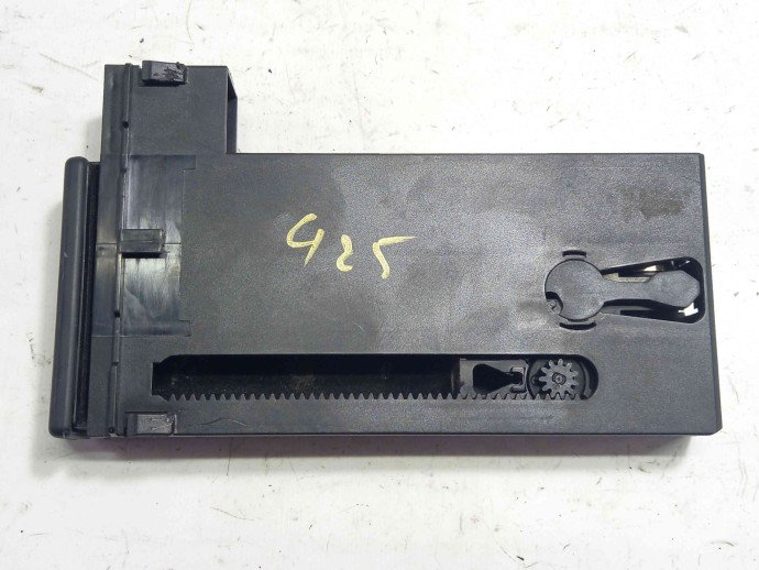 Sertar bord 8E1941561B Audi A4 (8EC, B7) [Fabr 2004-2008] 2.0 BLB