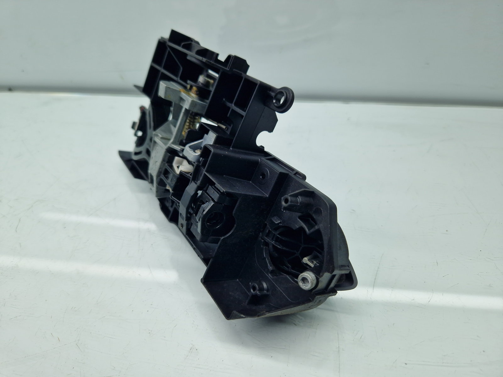 Maner usa stanga fata Bmw 5 (F10) [Fabr 2011-2016] Berlina Facelift A52 Spacegrau Metalc - imagine 4