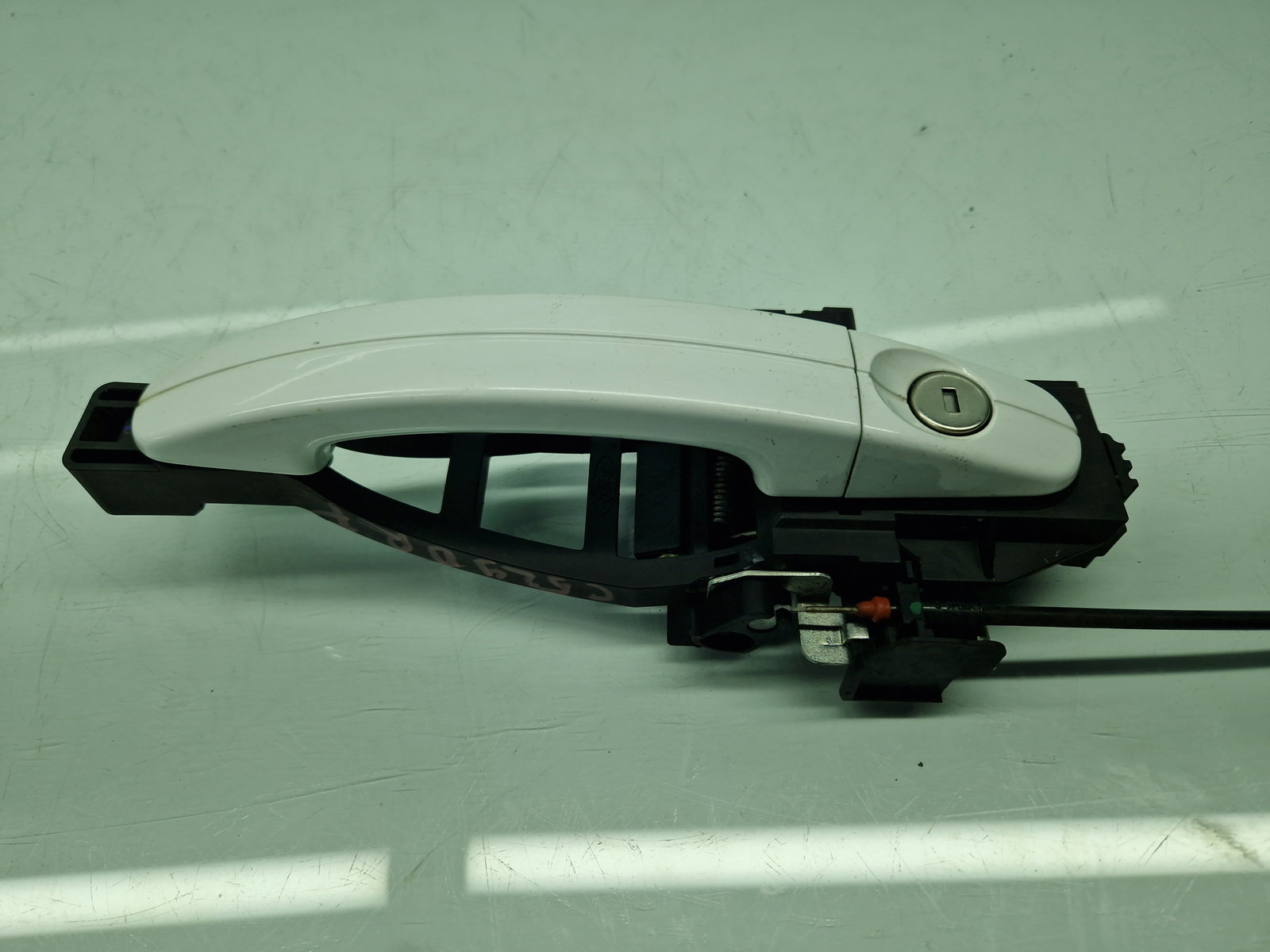 Maner usa dreapta fata Ford Focus 3 [Fabr 2010-2018] Frozen White - imagine 5