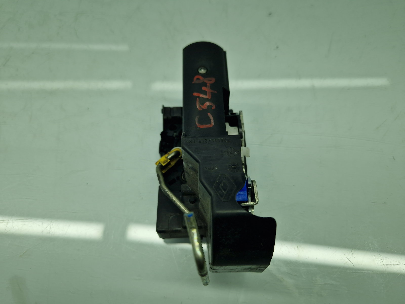 Broasca usa stanga spate Dacia Duster [Fabr 2010-2017] SUV Facelift 825036721R - imagine 4