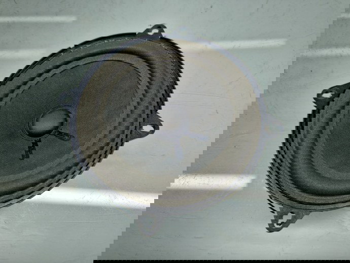 Boxa stanga spate Dacia Duster [Fabr 2010-2017] OEM