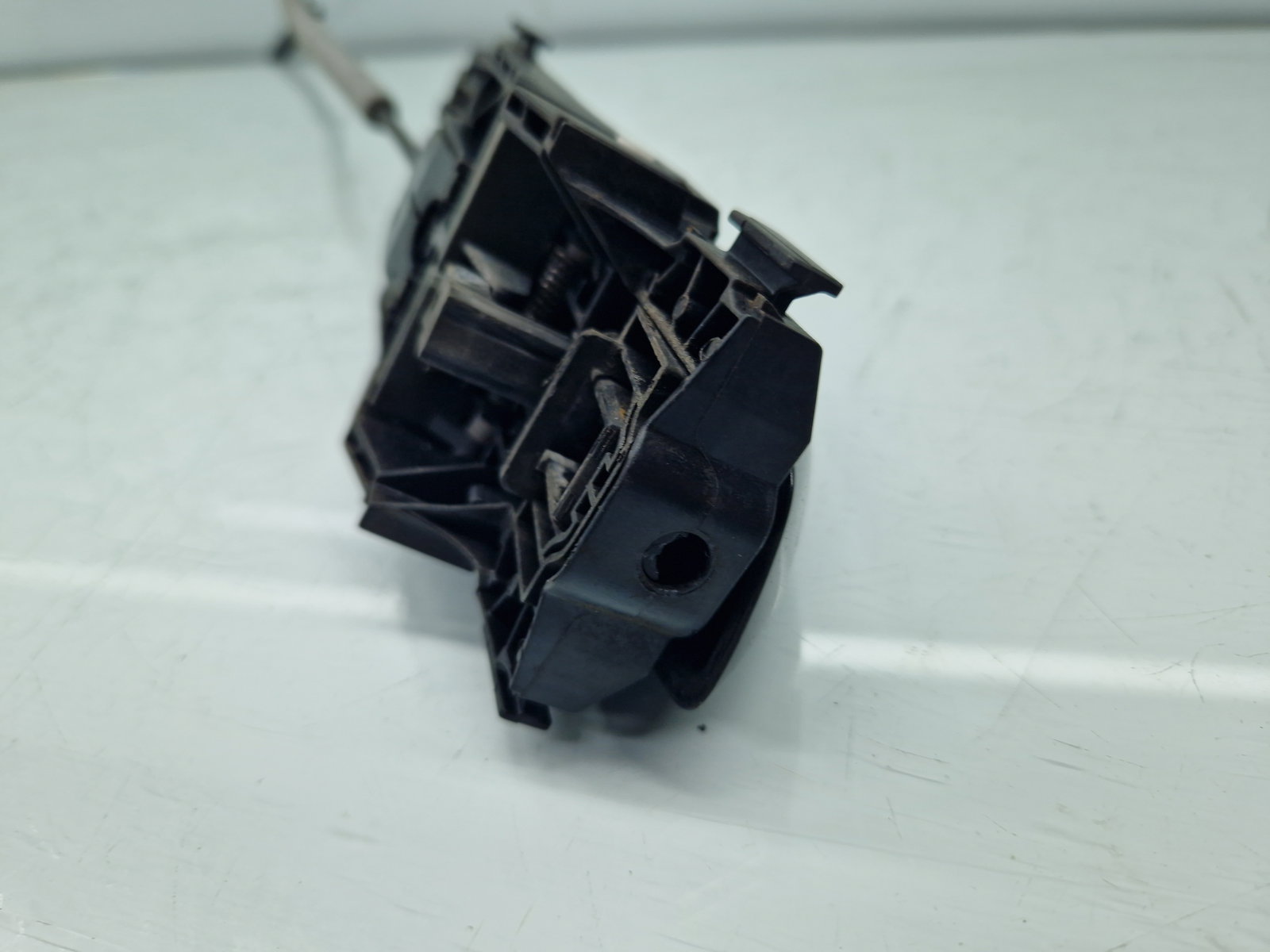 Maner usa stanga fata Volkswagen Golf 6 (5K1) [Fabr 2009-2013] Hatchback LC9X - imagine 4