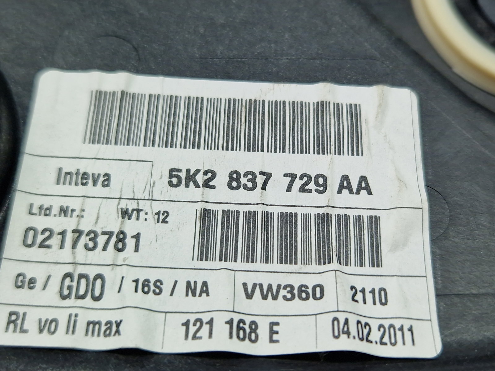 Macara electrica geam stanga fata Volkswagen Golf 6 (5K1) [Fabr 2009-2013] Hatchback 5K2837729AA - imagine 5