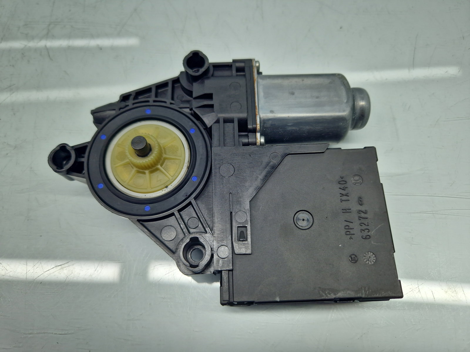 Motoras geam stanga fata Volkswagen Golf 6 (5K1) [Fabr 2009-2013] Hatchback 5K0959702C - imagine 2