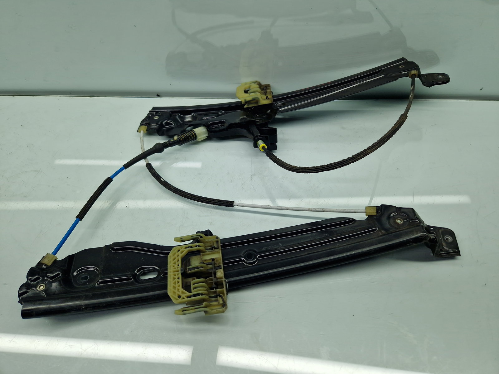 Macara electrica geam stanga fata Bmw 5 (F10) [Fabr 2011-2016] Berlina Facelift 72318879-F10-E - imagine 1