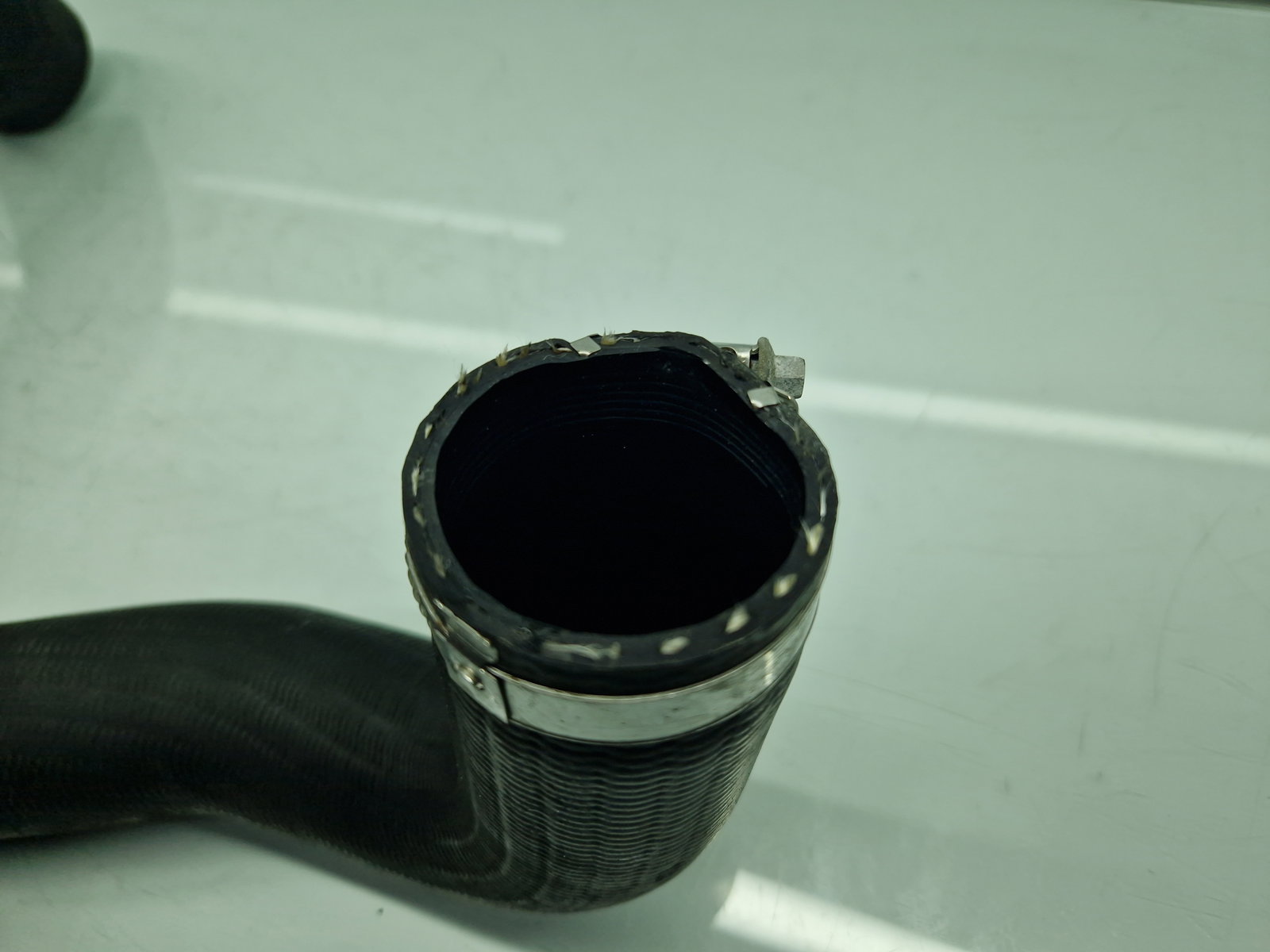 Furtun intercooler Ford Kuga II [Fabr 2012-prezent] FV41-6F072-AD 2.0 TDCI UFDB 132KW / 180CP - imagine 3