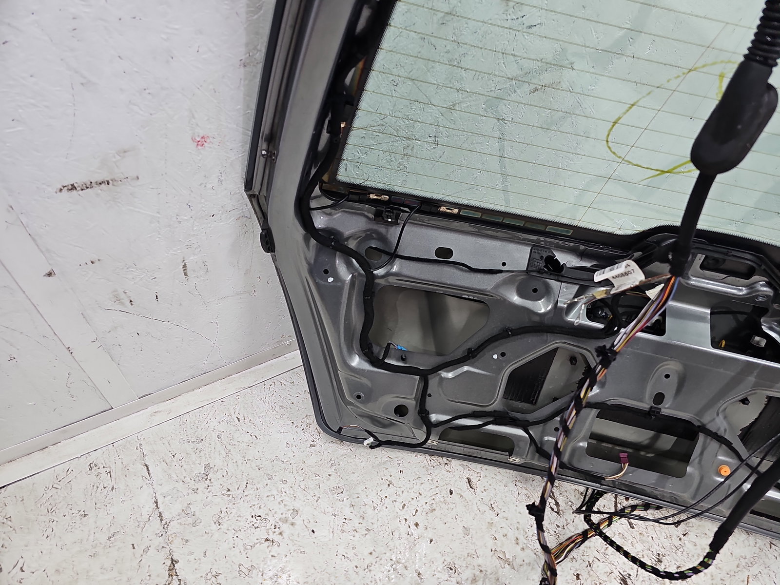 Haion Mercedes Clasa C (W204) [Fabr 2007-2014] 792U Palladium Silvr - imagine 2