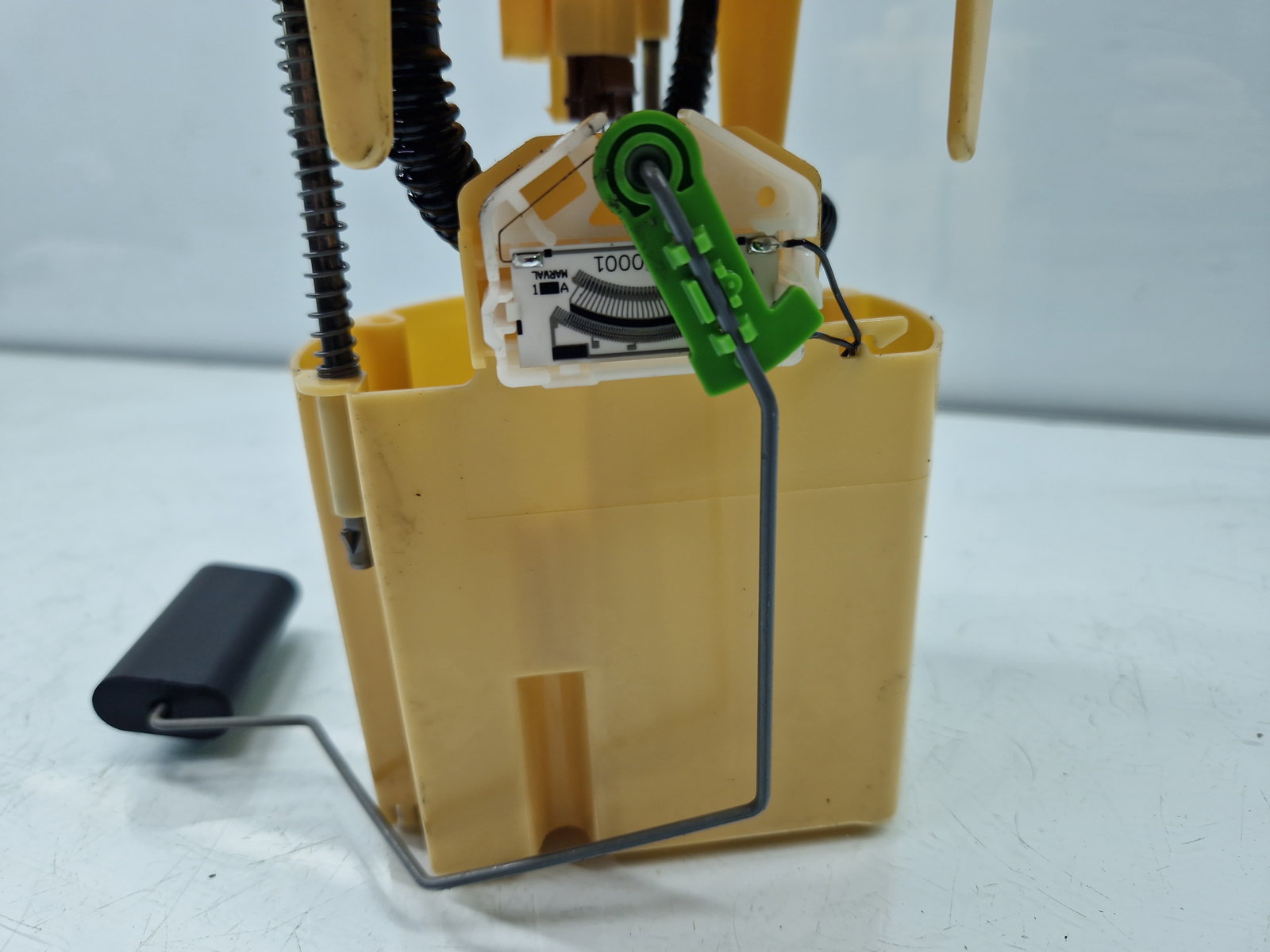 Pompa combustibil PEUGEOT 308 (II) [Fabr 2013-2020] OEM 1.6 HDi 9HP 68KW / 92CP - imagine 5