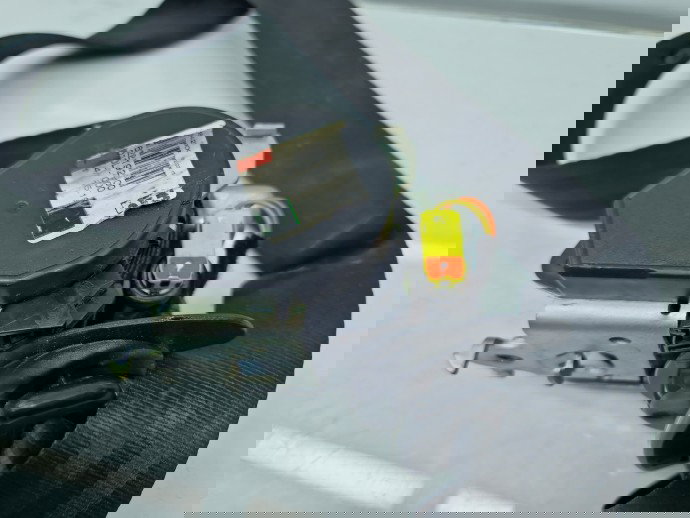 Centura stanga fata PEUGEOT 308 (II) [Fabr 2013-2020] 96776842XX