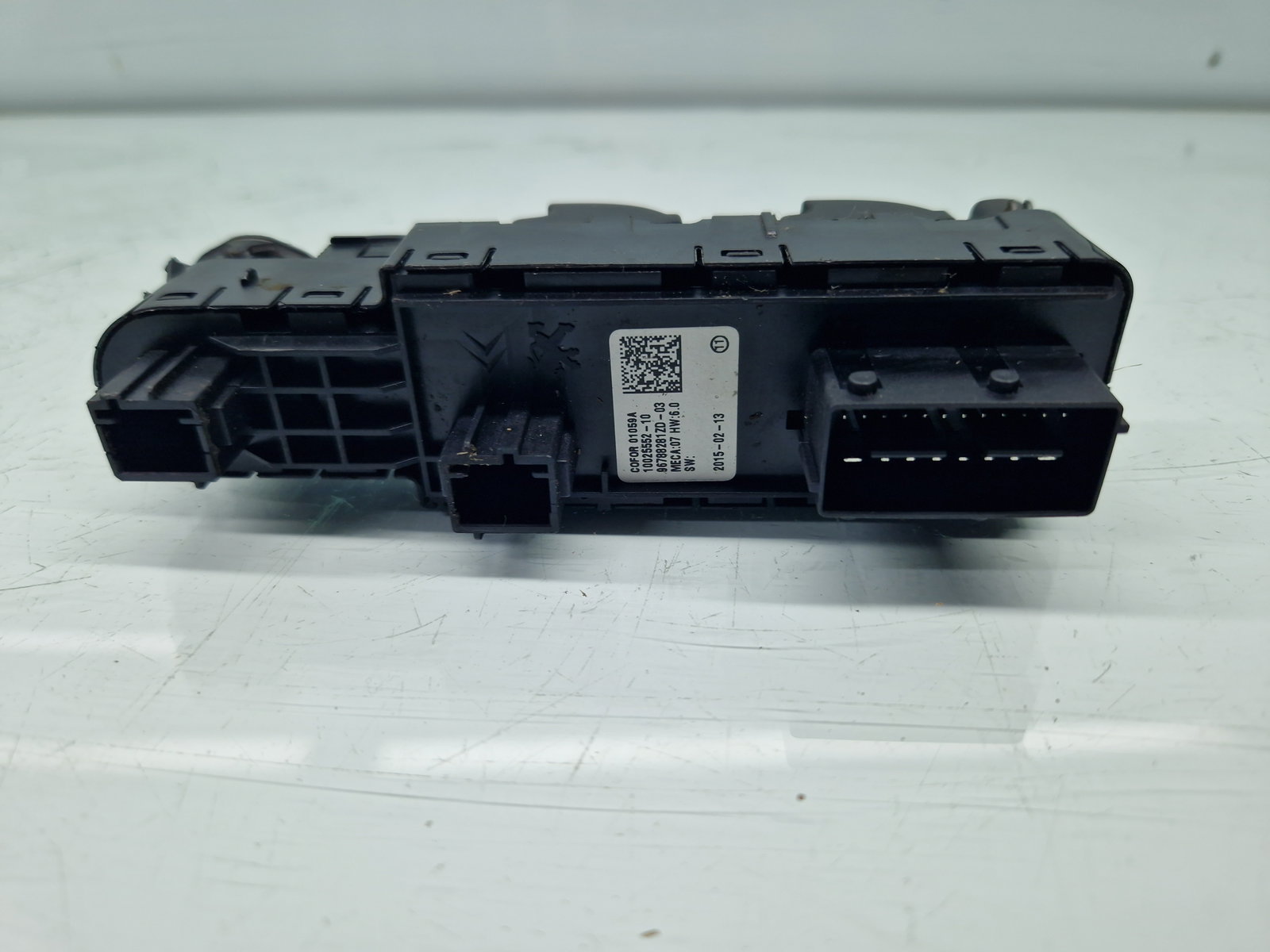 Butoane comanda geamuri sofer PEUGEOT 308 (II) [Fabr 2013-2020] 96788281ZD-03 - imagine 3