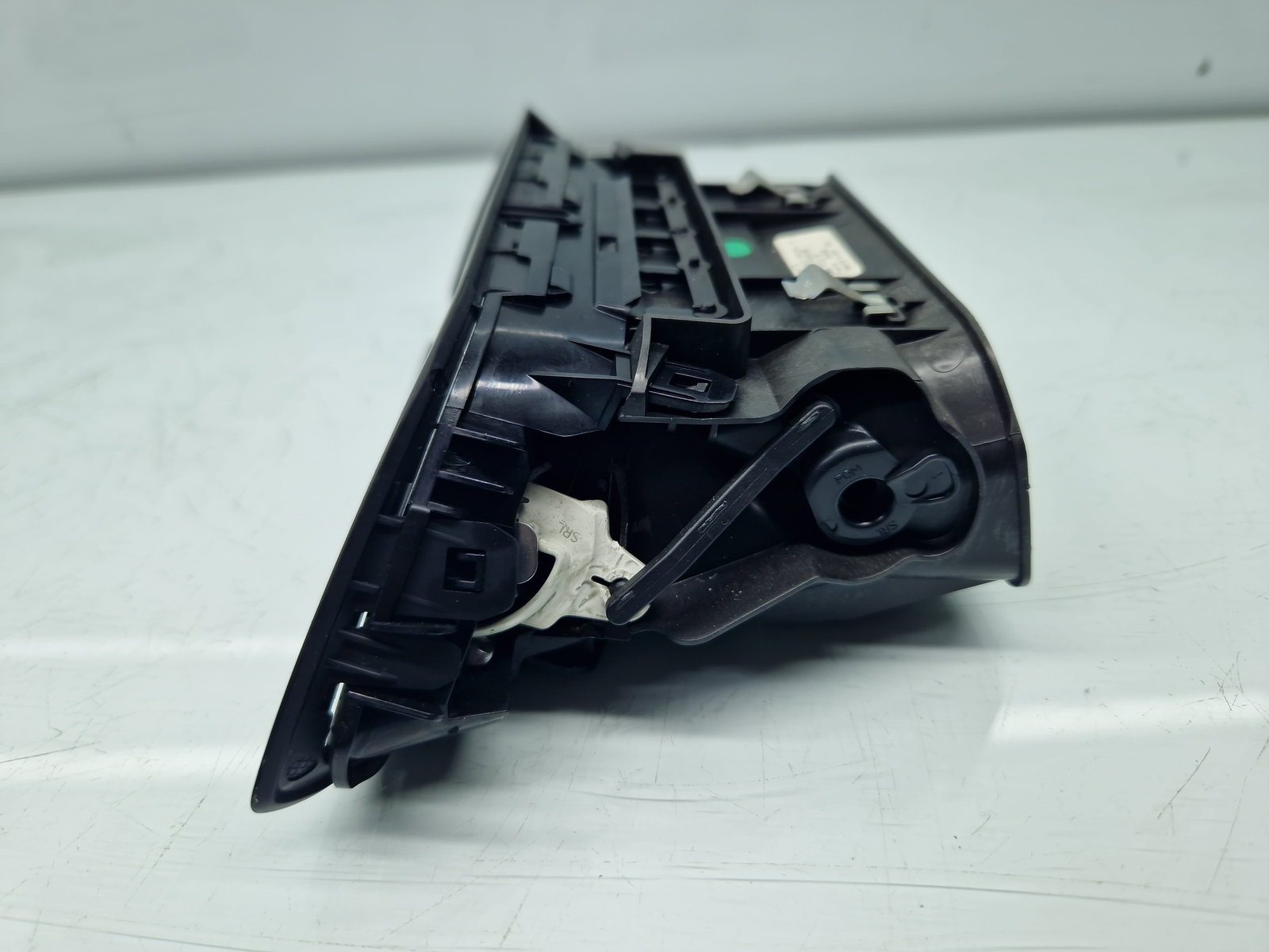 Grila aerisire stanga PEUGEOT 308 (II) [Fabr 2013-2020] 96778765 - imagine 2