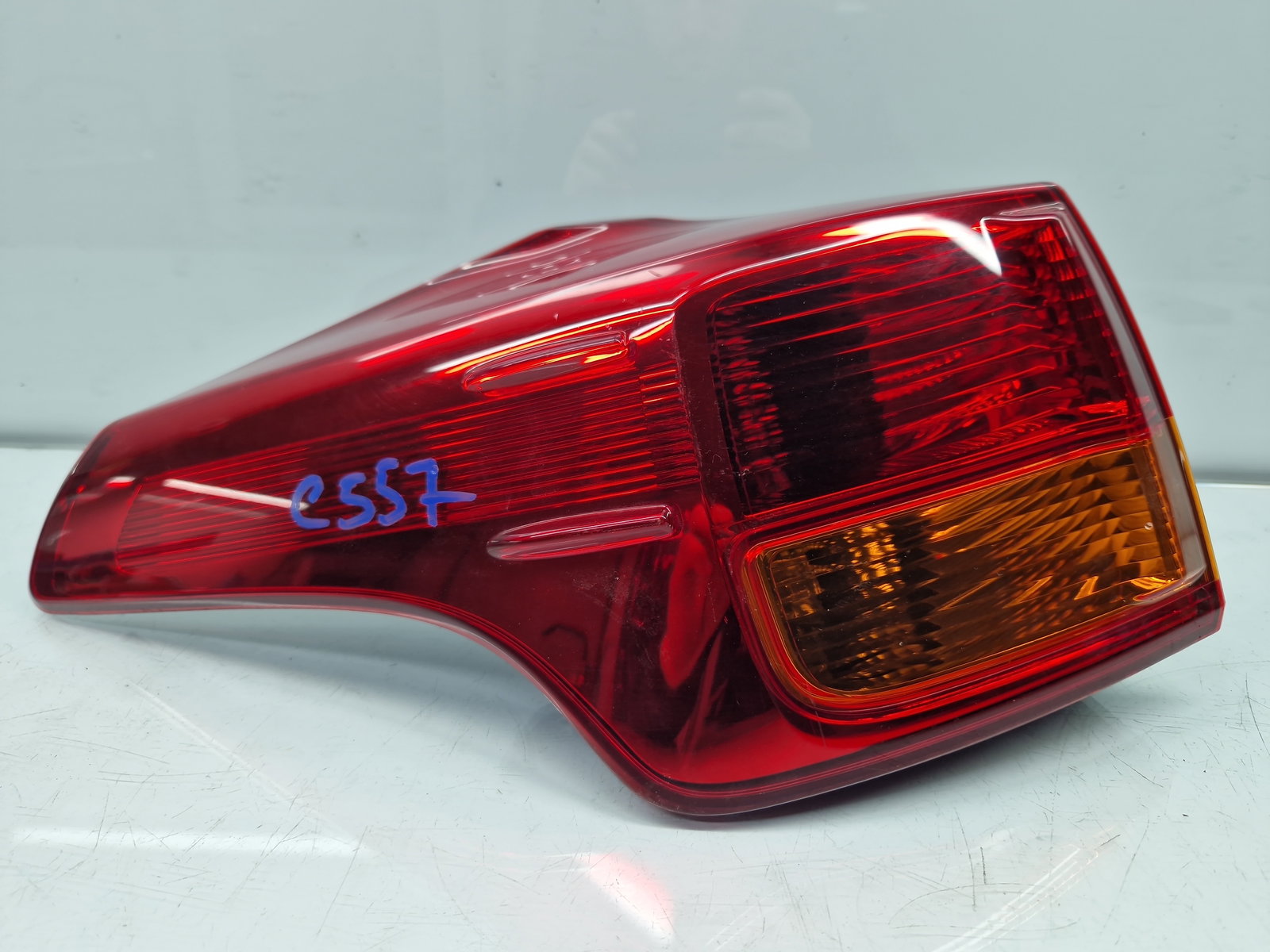 Stop aripa stanga Toyota Rav 4 IV (ZSA4, ALA4) [Fabr 2013-2018] SUV OEM - imagine 1