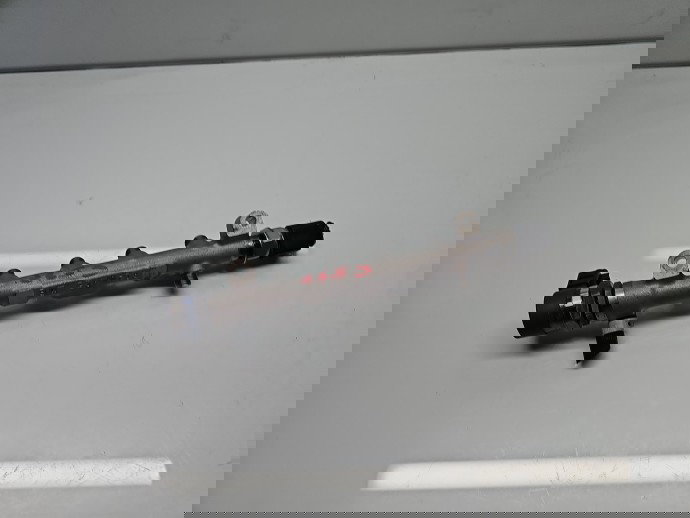 Rampa injectoare Skoda Octavia 3 (5E3) [Fabr 2012-2020] 04L089D 2.0 TDI CRMB 110KW / 150CP