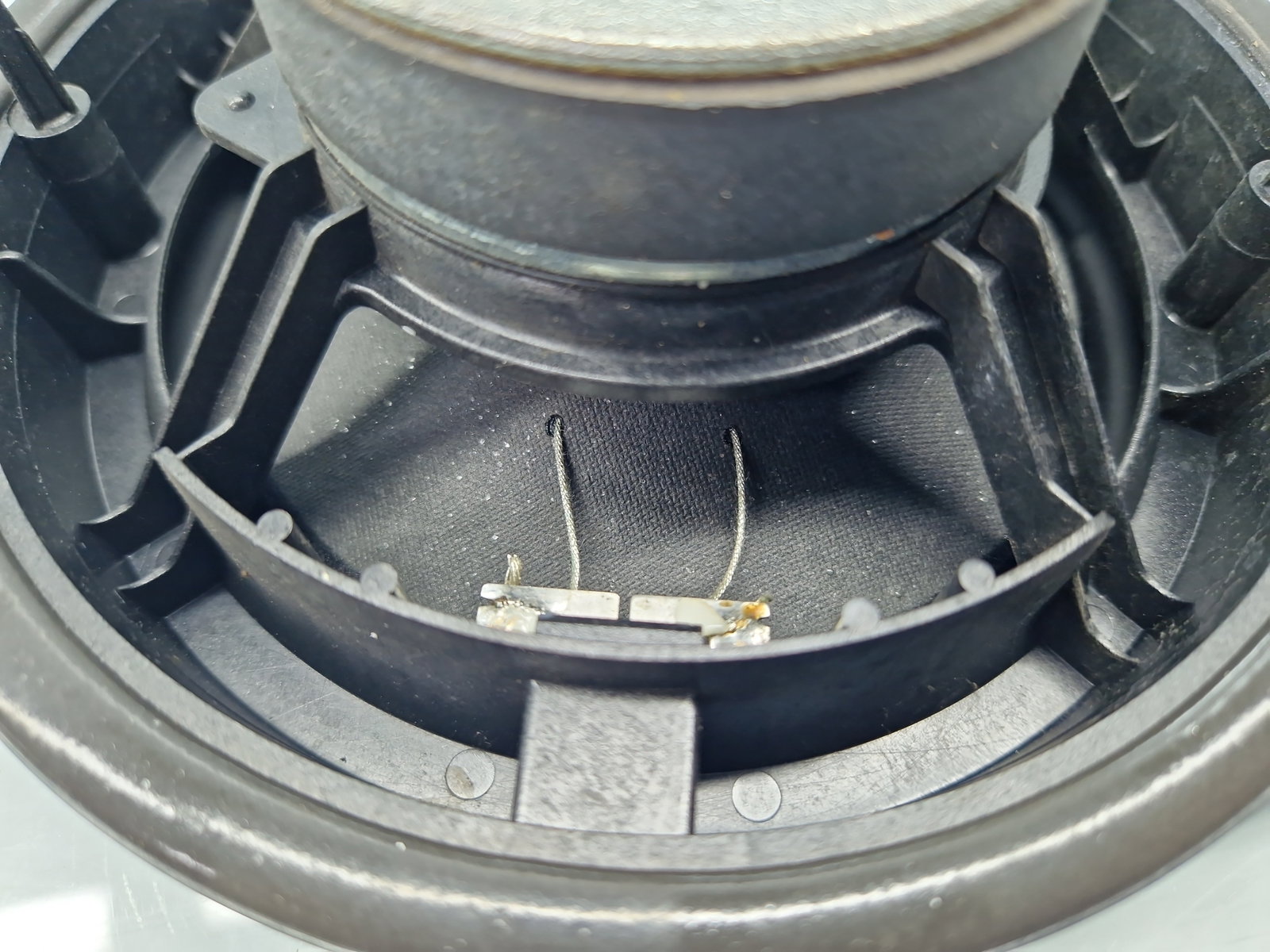 Boxa stanga fata Dacia Duster 2 [Fabr 2017-2023] 281569368R - imagine 4