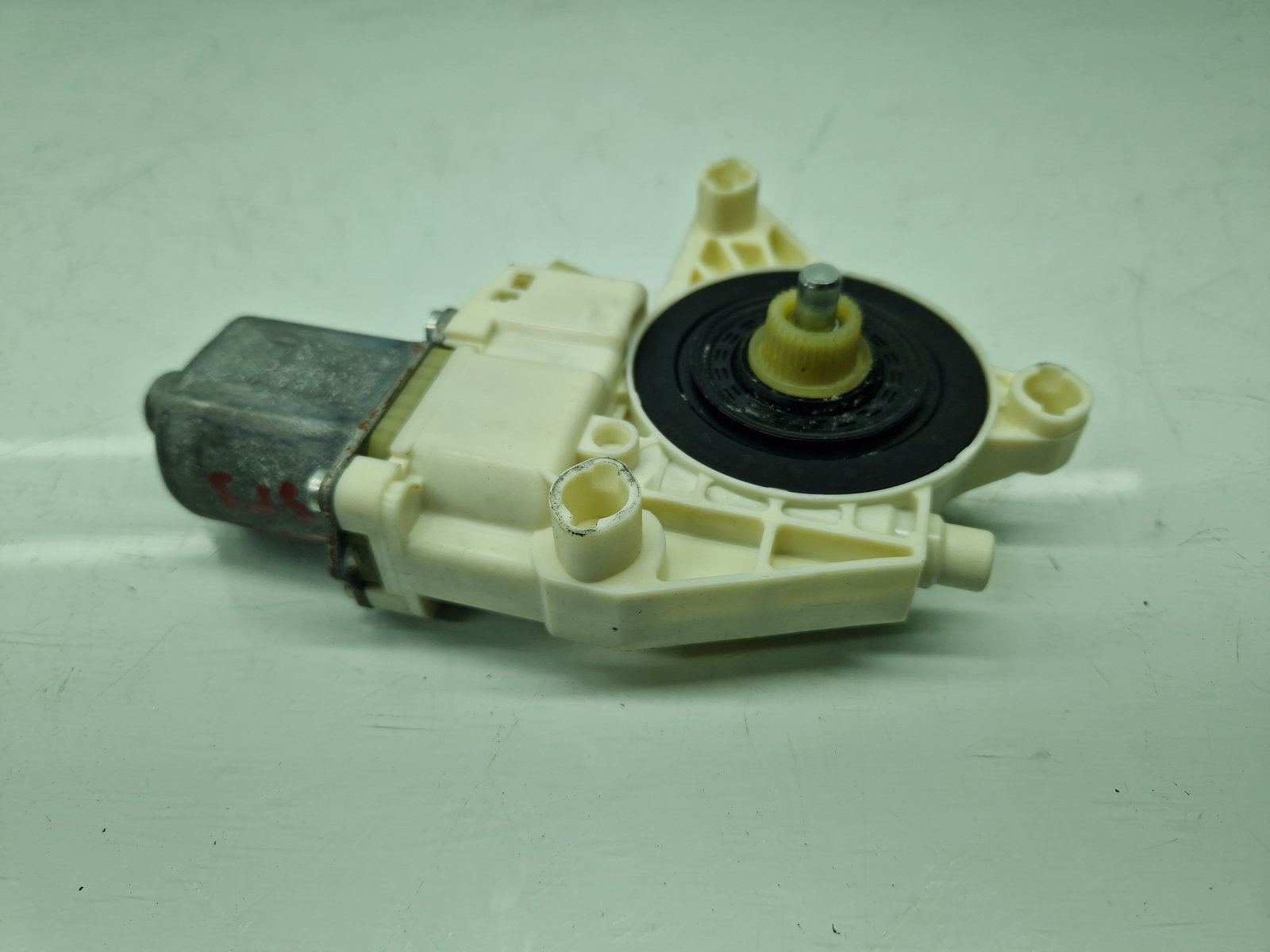 Motoras geam stanga spate Mercedes Clasa C (W204) [Fabr 2007-2014] A2048200642 - imagine 2